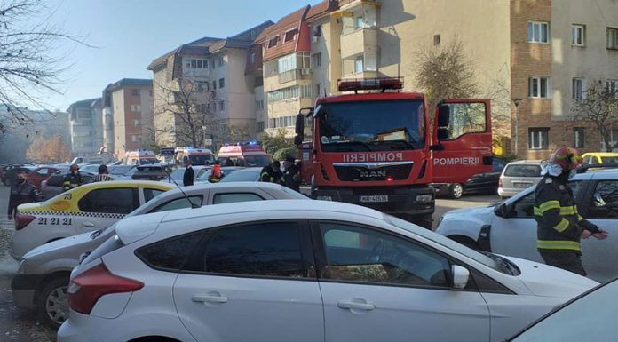 Explozie într-un apartament din Târgu-Jiu. O bătrână, la spital cu arsuri la nivelul feței
