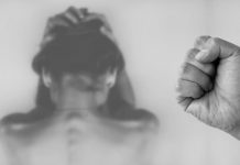 Snopită în bătaie de concubin, femeia a ajuns la spital