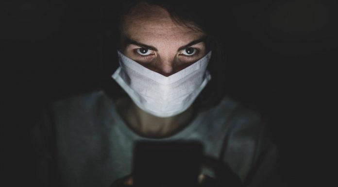 Încă un ministru infectat cu Covid-19