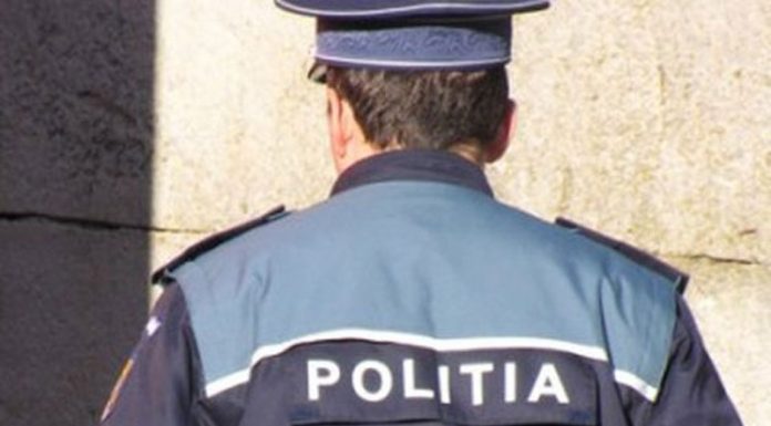 Un polițist din Padeș a tras 16 focuri de armă într-un autoturism!