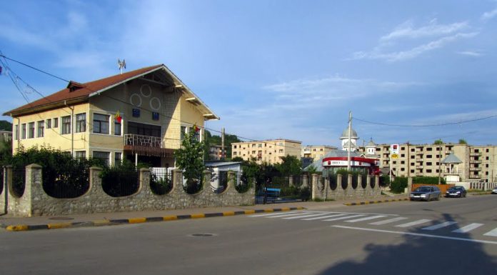 Apa și canalizarea din Mătăsari, date în concesiune