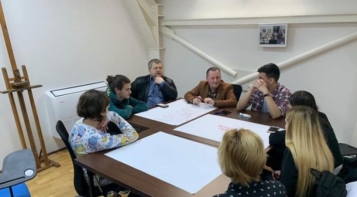 Centrul Român pentru Comunicare Gorj a lansat un proiect dedicat promovării artelor vizuale în rândul tinerilor