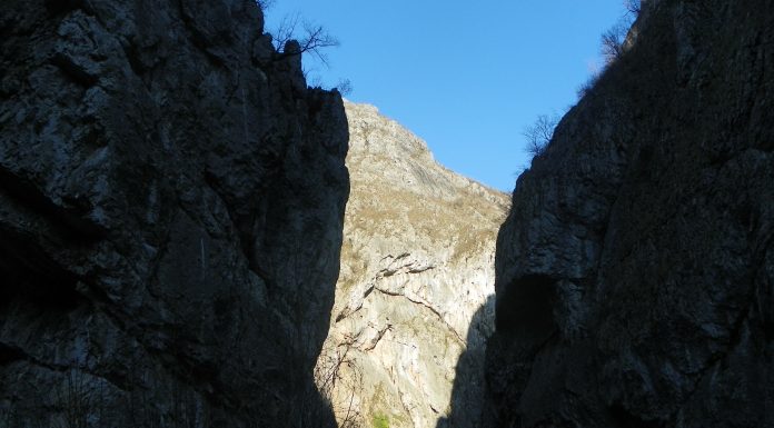 Prin lumea de piatră a Sohodolului