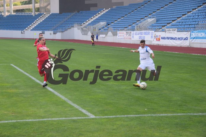 Dragu a rămas cu picioarele pe pământ: O să tratăm serios fiecare meci