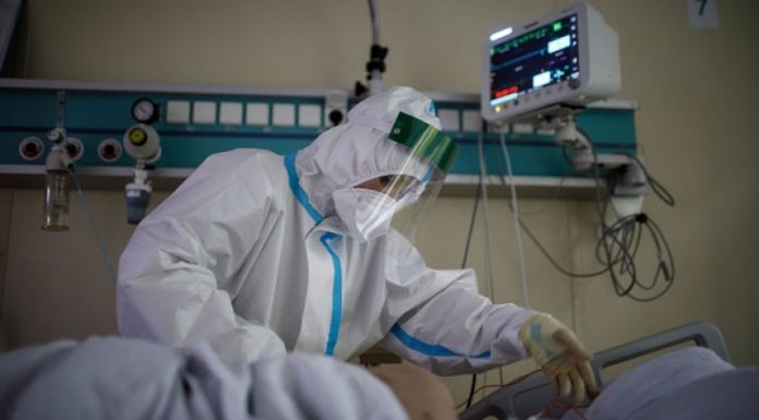 Peste zece pe un loc de brancardier în secția de suspecți ATI Covid