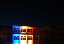 Școală din Târgu Jiu, iluminată în culorile tricolorului