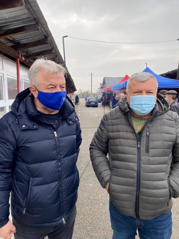 boza si davitoiu picioare