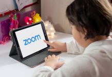 Invitație la dezbateri online pentru elevi