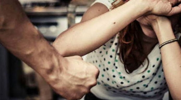 Și-a reclamat fostul soț la poliție