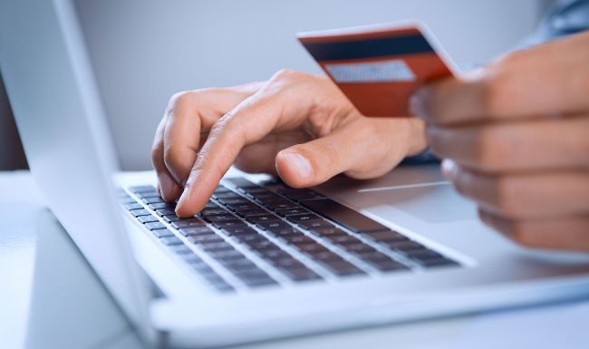 Gorjenii pot plăti online taxele auto