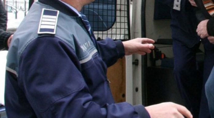 Șeful postului de poliție din Scoarța, reținut. Acuzațiile care i se aduc