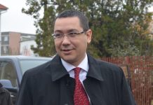 Ponta cere să fie redeschise școlile