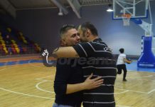 Alionescu rămâne la cârma echipei de baschet