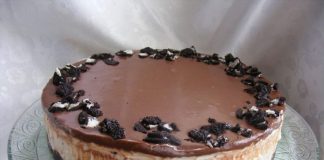 Rețeta săptămânii – Cheesecake Oreo fără coacere