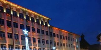 InfoCons: Cheltuieli de peste 650.000 de lei cu iluminatul festiv la Târgu-Jiu, în perioada 2017-2019