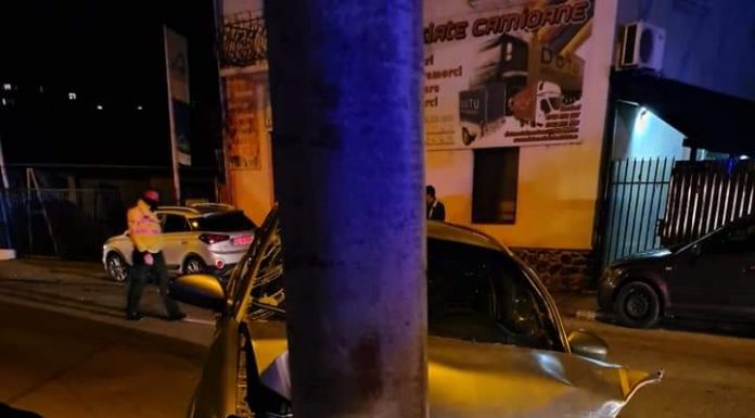 UPDATE: Unul dintre șoferii implicați în accidentul de pe Ana Ipătescu, alcoolemie de peste 1 la mie și cu permisul anulat