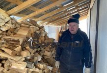 Ajutat cu o locuință socială, după ce i-a ars casa