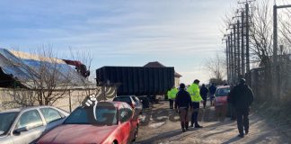 Descinderi la „colecționarii” de fiare vechi din Strehaia!