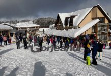 Pârtie nouă, de 1,5 km, amenajată în Rânca! Stațiunea e plină de turiști!