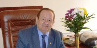 Omul şi…Clipa Lecţiei de Viaţă! – La zi aniversară, în dialog cu Domnul Prof. univ. dr. Dan Ilie MOREGA, Prorector al Universităţii Libere Internaţionale din Moldova, Preşedintele Institutului de Analize şi Investigaţii Publice şi Politice Gorj – ,,Îmi doresc mie şi familiei mele, tuturor celor dragi, tuturor gorjenilor şi poporului român, multă sănătate şi mult noroc în toate”!