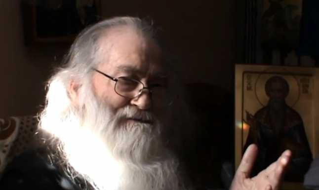 Educaţia…şi Lecţia de Viaţă! – Din aleasa înţelepciune a Preacuviosului Părinte Justin Pârvu! – ,,A fi român înseamnă a muri pentru România. Cuvântul «român», după mine, egal sfânt”!