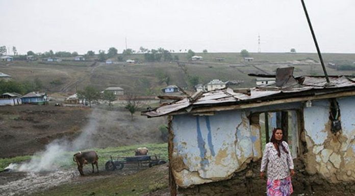 Primăriile din Gorj pot obține noi finanțări pentru proiectele dedicate incluziunii comunităților de romi