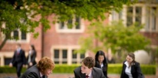 Înscrierile la programul de burse de studiu în Marea Britanie, aproape de final