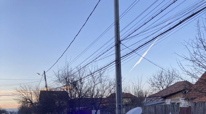 Crimă la Scoarța! Și-a înjunghiat soția din gelozie, la 61 de ani!