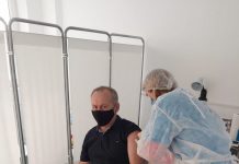 Subprefectul Drăgușin s-a vaccinat anti-Covid