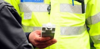 A lovit o mașină parcată, dar a refuzat să fie testat pentru stabilirea alcoolemiei