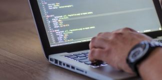 Au început înscrierile în competiția care pregătește liceenii să devină viitori programatori de succes!