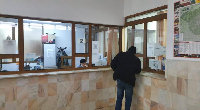 Se pot achita taxele și impozitele locale, la Motru. Majorare contestată!