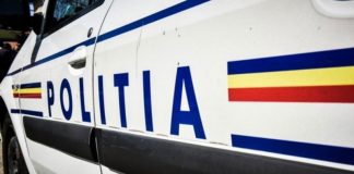 Petrecere ,,spartă” de polițiști, la Scoarța. AMENZI!