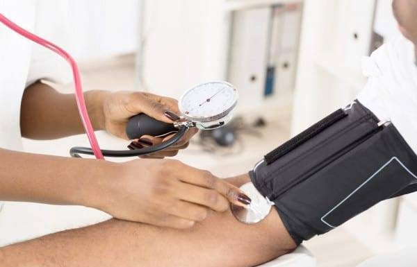 Testare gratuită a glicemiei și a tensiunii arteriale, la Motru