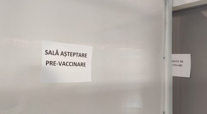 Controale la centrele de vaccinare