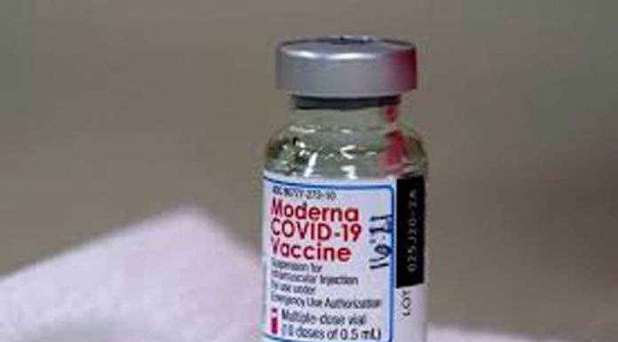 Începând de luni – Gorjenii programați vor fi imunizați cu serul Moderna! Rapelul, la 28 de zile