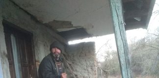 Caz incredibil în Vladimir! Trăiește cu 145 de lei pe lună și nu mai are lemne pentru încălzire!