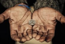 REVOLTĂTOR! Ajutor social de 15 lei, pentru o familie din Albeni!