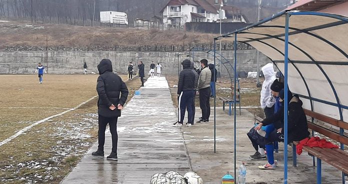 Gilortul a pierdut ultimele două amicale