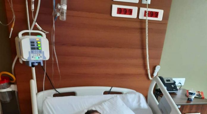 Elevul de la Ionești, ajutat de senatorul Iordache, sub tratament în Turcia