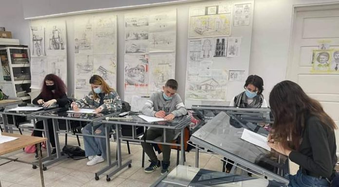 Au început meditațiile gratuite la Liceul de Arte