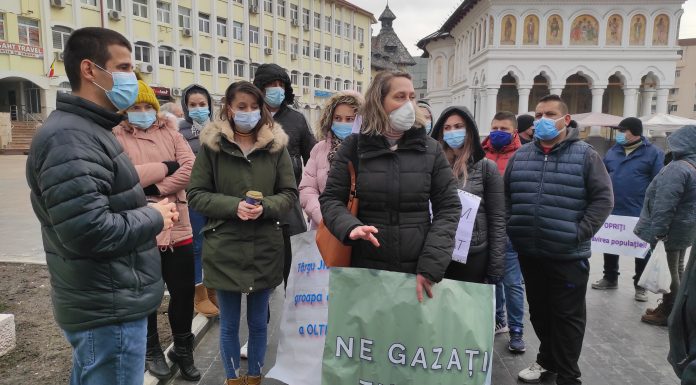 PER Gorj ajută cetățenii din Slobozia, afectați de groapa de gunoi