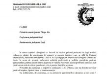 Minerii pichetează Prefectura și sediile partidelor politice