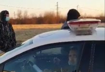 Video: Cum a aplanat poliția conflictul cu majorul de pe Narciselor