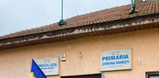 La Dănești impozitele sunt plătite la școală sau la bar!