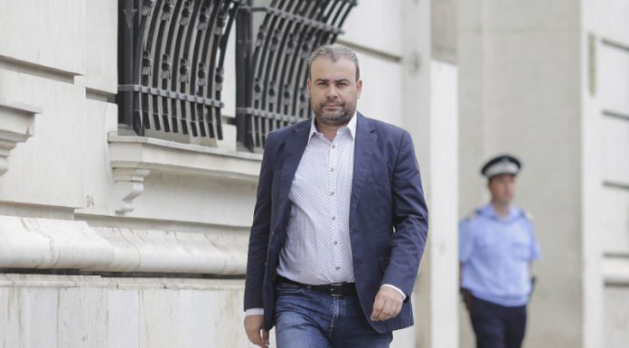 Vâlcov, așteptat la proces pe …1 Aprilie!