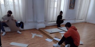 Elevi de la Liceul de Arte, pe ,,drumul muzelor brâncușiene”