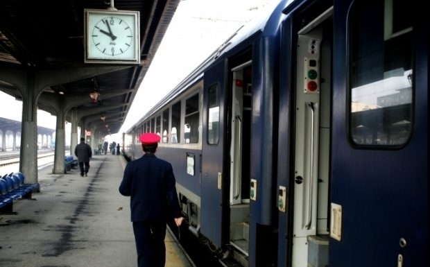 90% reducere la biletele de tren pentru studenți