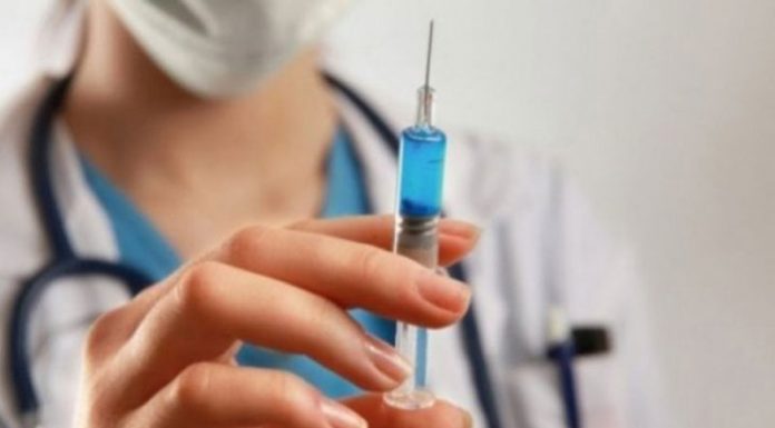 Contracte pentru medicii care se implică în campania de vaccinare