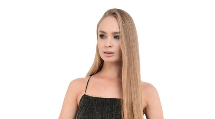 Șapte piese vestimentare, în trend